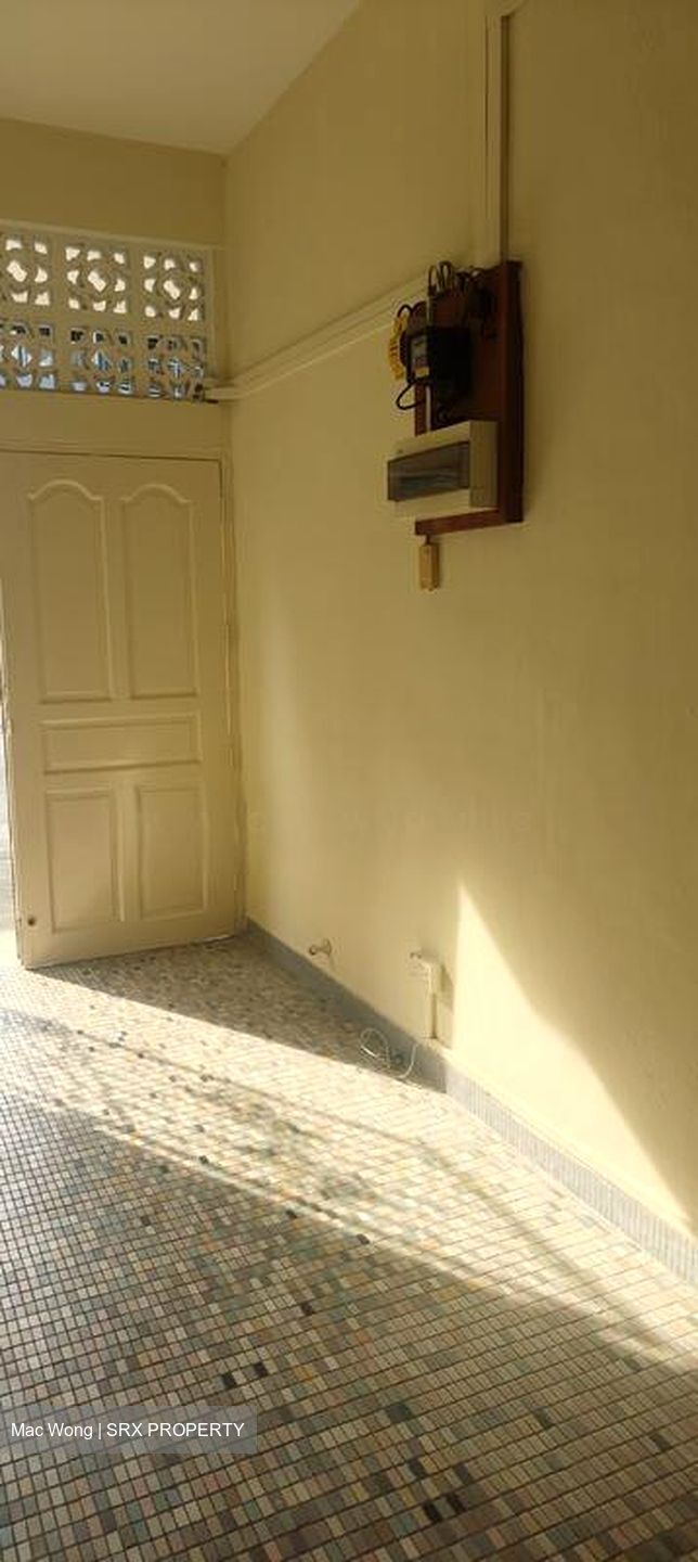 Upper East Coast Road (D15), Terrace #504624481